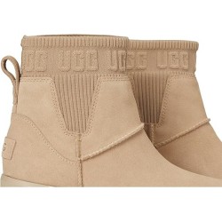 UGG Moxy Chelsea Boots B0DPRP7N8J Audacieux
